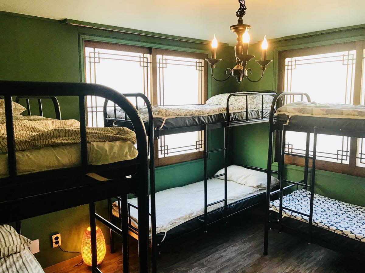 Avocado Guesthouse Сеул Экстерьер фото